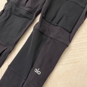 Cargo leggings- Alo